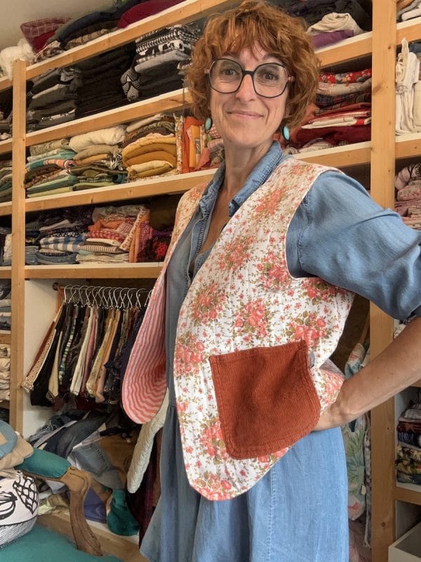GILET DE BERGER CORAIL RAYÉ ET FLEURS