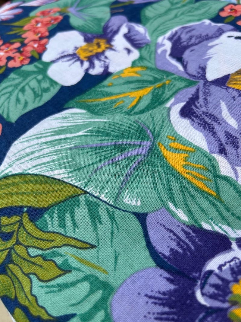 Motif fleurs violet culotte frou frou