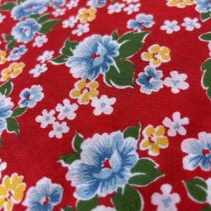 Motif fleurs rouge culotte frou frou