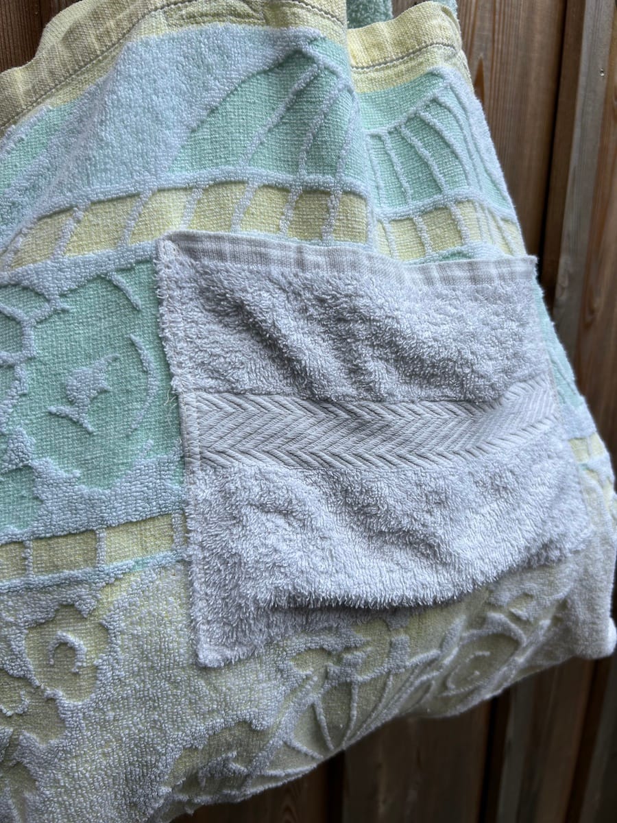 Sac de plage vert et jaune – Image 3